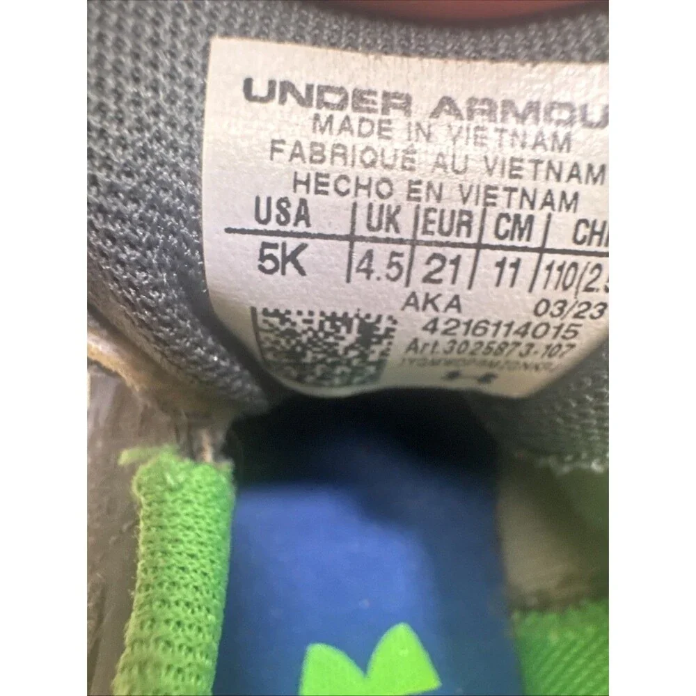 Under Armour 3025873-107 Unisex Kids Gray Green Mesh Hook & Loop Strap 5K